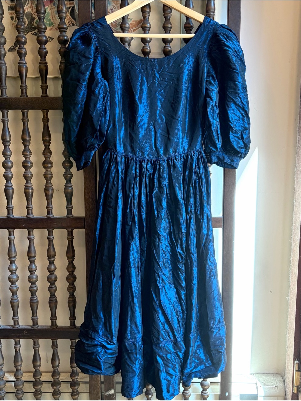 LAURA ASHLEY Vintage 80s Blue Iridescent Taffeta Puff Sleeve Formal Midi Dress 8